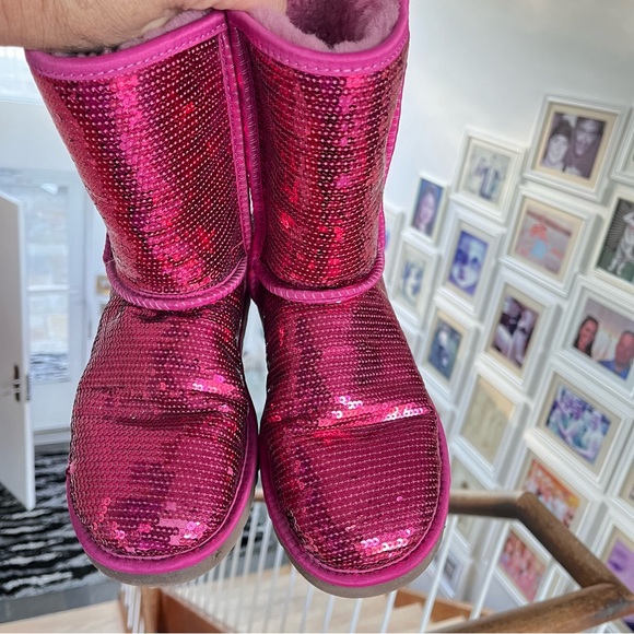 Ugg Classic short Hot Pink Sequins Boots - Picture 7 of 8